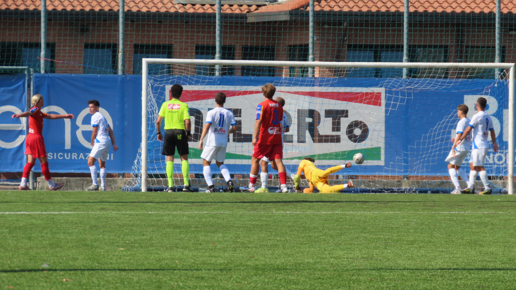 Il gol di Menni al Seregno FBC